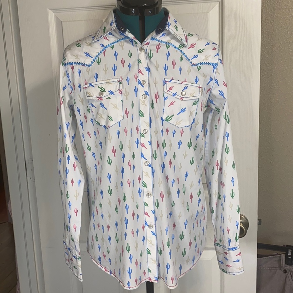 Cowgirl Up, 100% cotton button down shirt. M